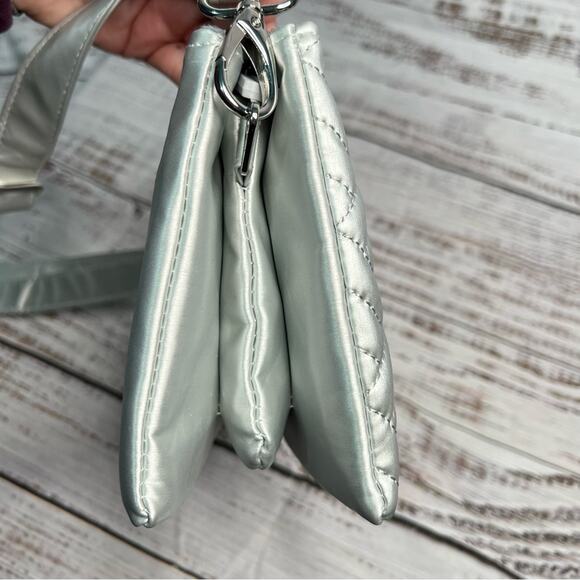 IHKWIP Triple Quilted Crossbody with Wristlet Strap Metallic Silver Purse Bag - Picture 4 of 16